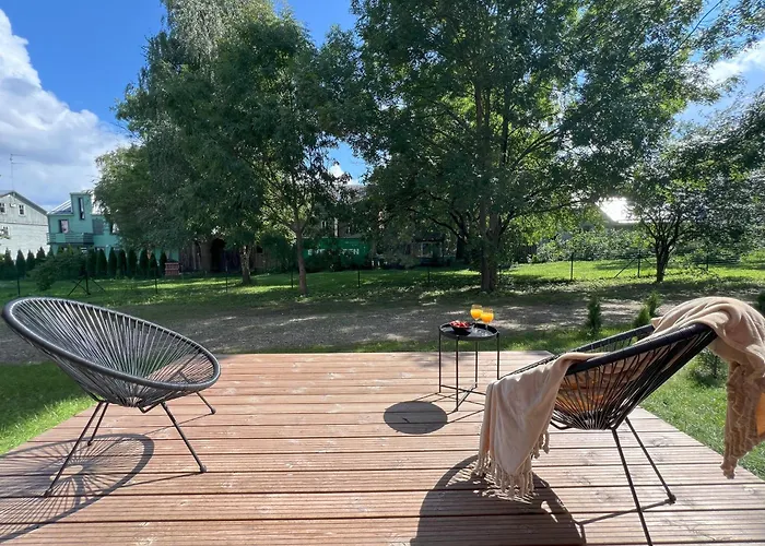 شقة Cozy Apple Garden With Terrace *