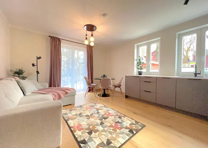 شقة Cozy Apple Garden With Terrace *