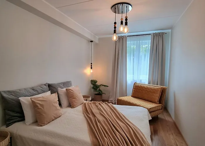 شقة Cozy Apple Garden With Terrace تارتو